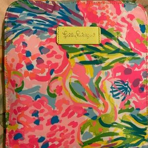 Lilly Pulitzer packable tote in Fansea